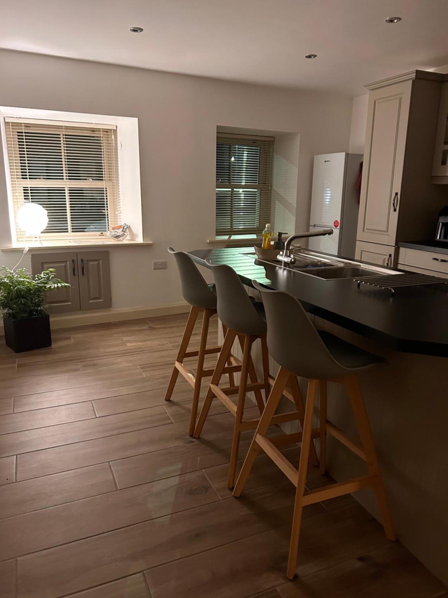 The Parlour Cottage Голуэй Экстерьер фото